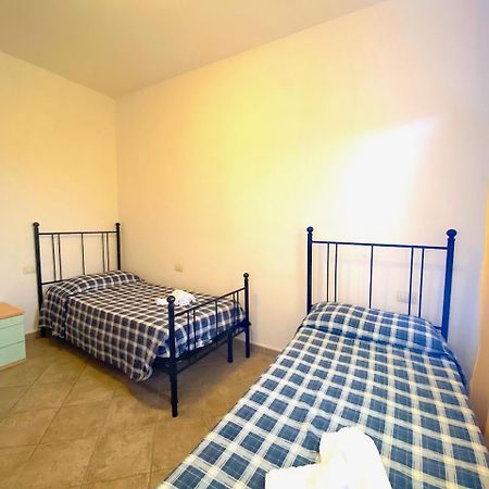 Residence Almusura سان تيودورو المظهر الخارجي الصورة
