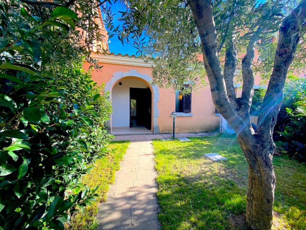 Residence Almusura سان تيودورو المظهر الخارجي الصورة