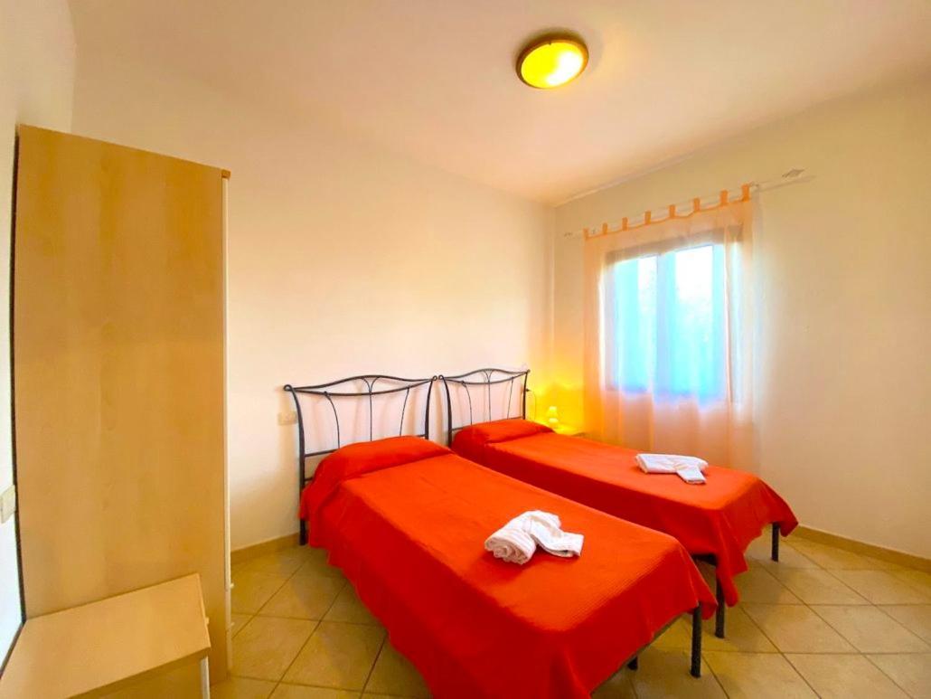 Residence Almusura سان تيودورو المظهر الخارجي الصورة